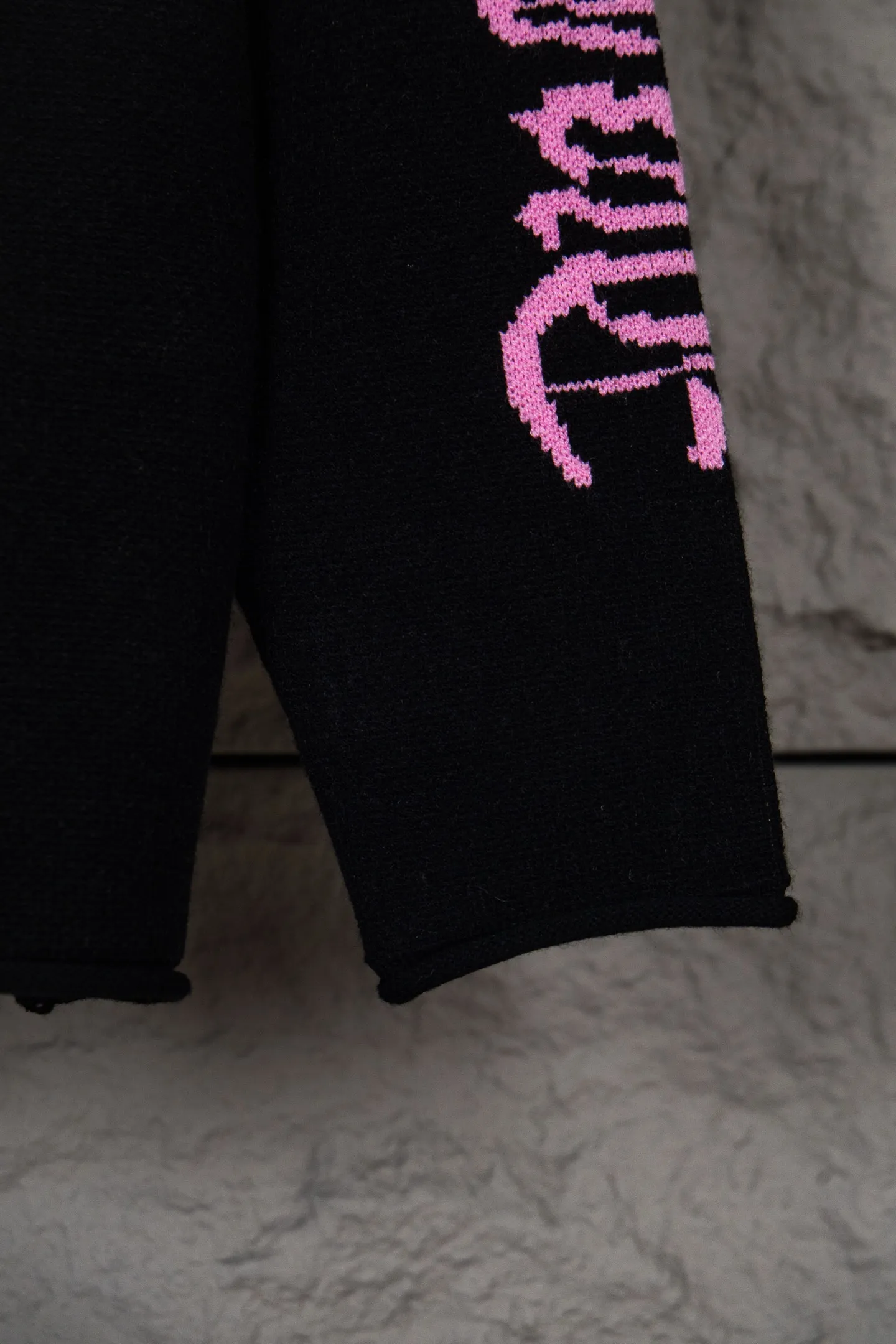 P230 Chrome Hearts 🍁Autumn and Winter Sweater Series🍁 New Sex Records long-sleeved sweater for autumn and winter. Selected high-quality wool blended knitted high-quality high-weight fabric. Non-commercial version. Color: Black Size: S M L XL